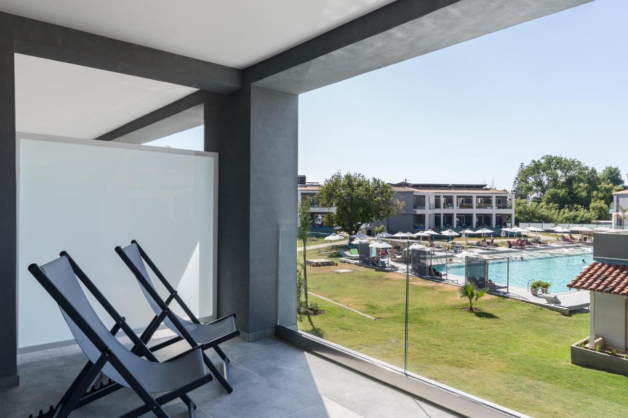 Acharavi Beach Hotel Dış mekan fotoğraf