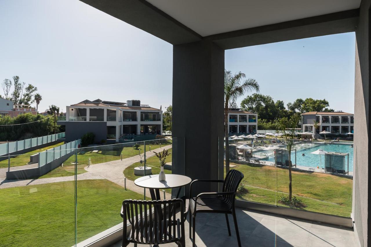 Acharavi Beach Hotel Dış mekan fotoğraf