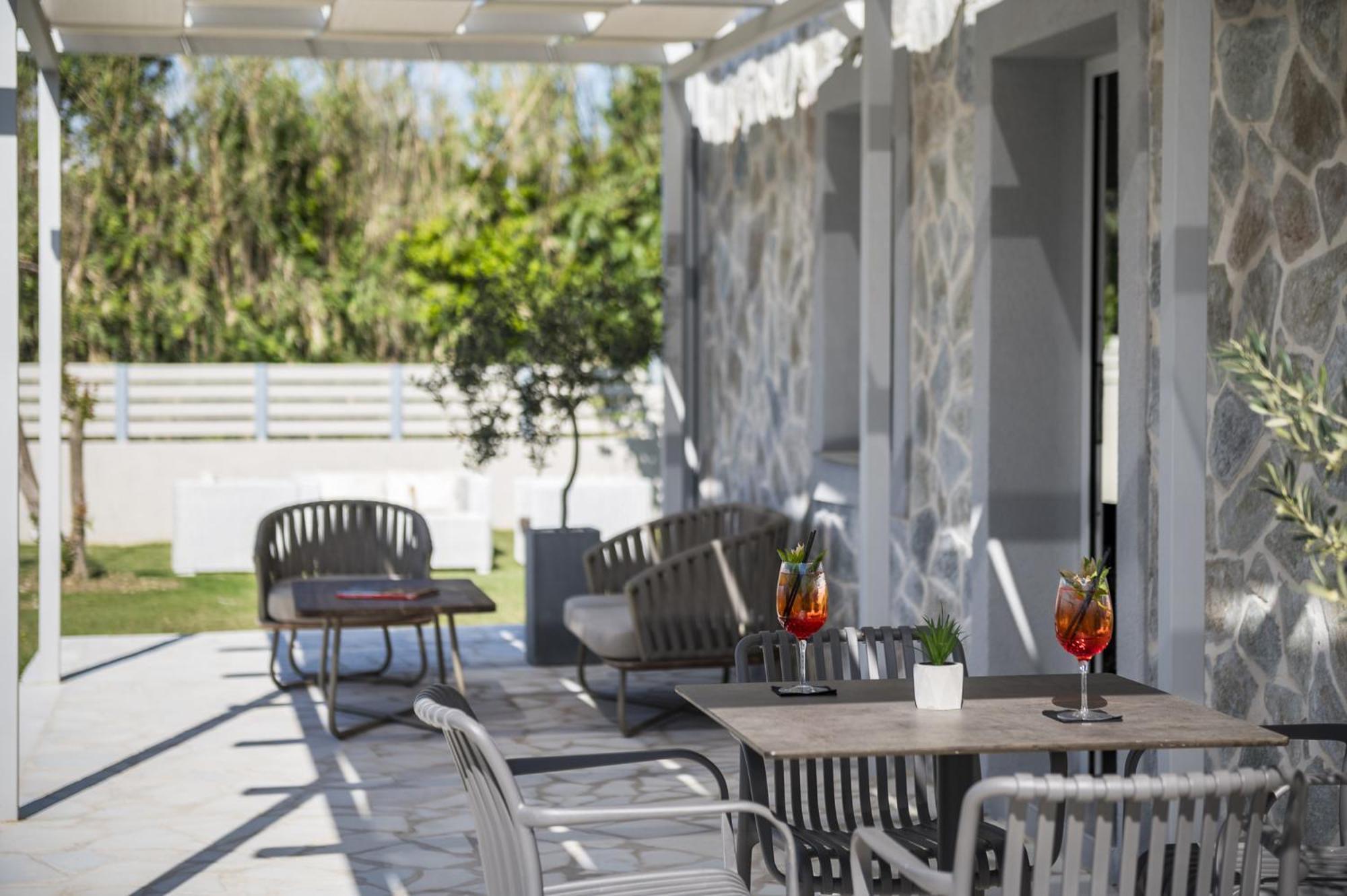 Acharavi Beach Hotel Dış mekan fotoğraf